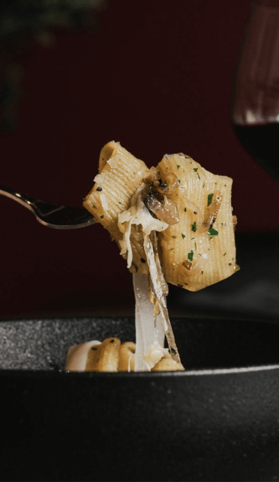 pasta shells on the end of a fork