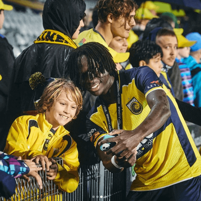 Central Coast Mariners selfie with fan