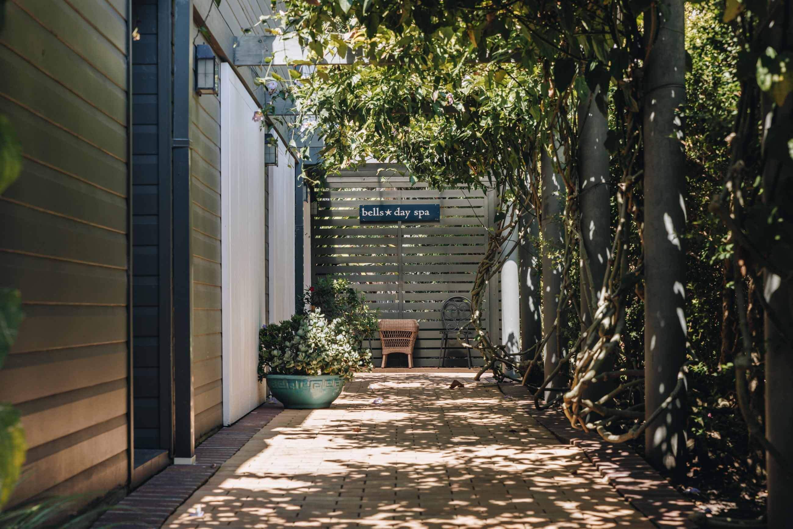 leafy quaint entrance to day spa