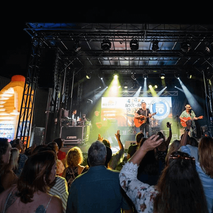 Concert in the orange orchards