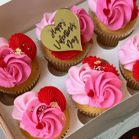 Pretty Sweet Bakes Valentine cupcakes